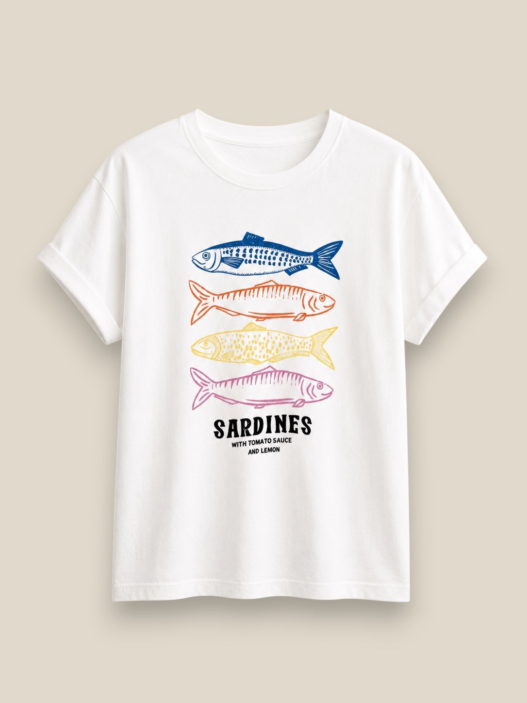 Camiseta Sardines de 100% algodón con estampado original de 3 sardinas, mangas remangadas, talla única