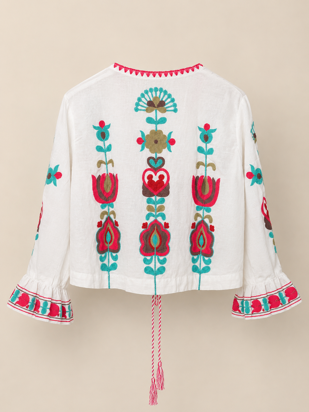 Chaqueta 100% algodón  procedente de la india con bordados parte de la espalda