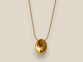 Collar Aura de acero inoxidable bañado en oro de 18k resistente al agua