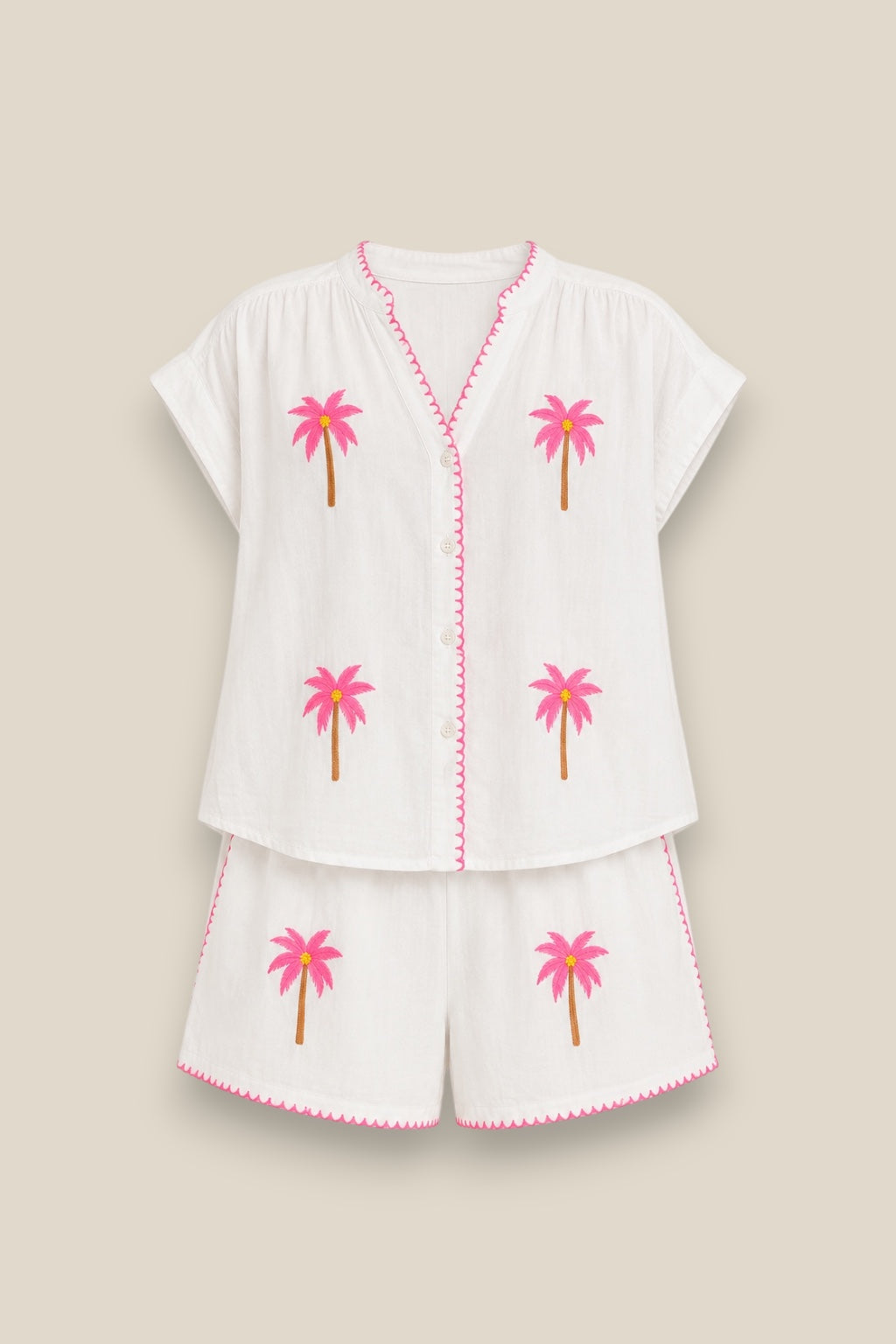 Conjunto Menorca blanco roto: camisa y short de algodón con bordado de palmeras en rosa flúor