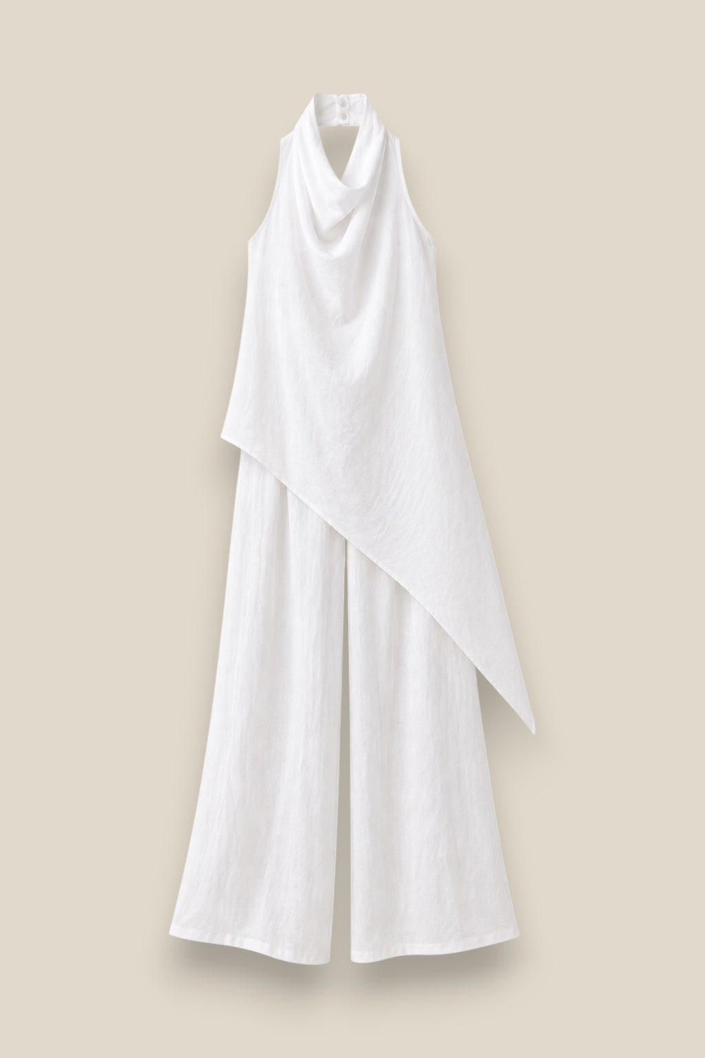 Conjunto lino blanco Santorini, top drapeado asimétrico y pantalón palazzo — look minimalista elegante — Quiérete Muxo By Esenzia