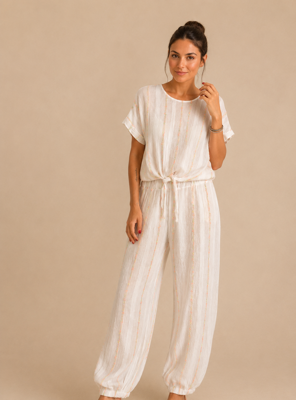 conjunto Ibiza de algodón y lino con detalles flúor
